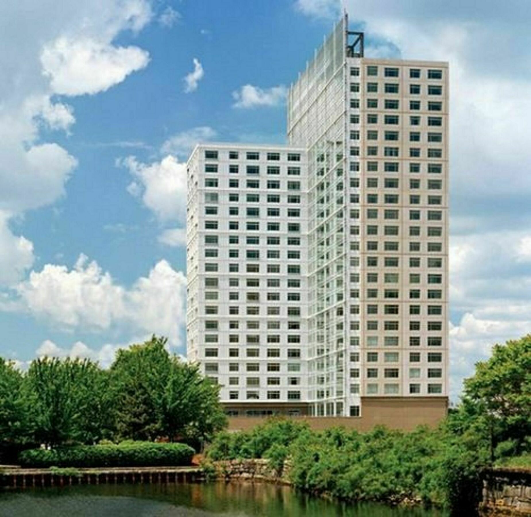 Global Luxury Suites At Kendall West Cambridge Exterior photo