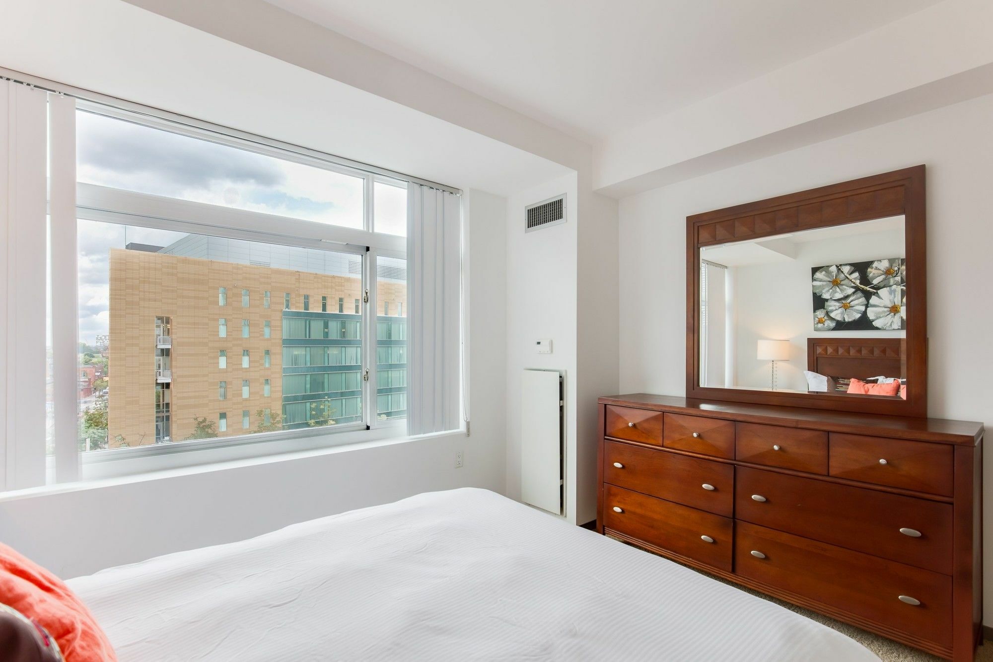 Global Luxury Suites At Kendall West Cambridge Exterior photo
