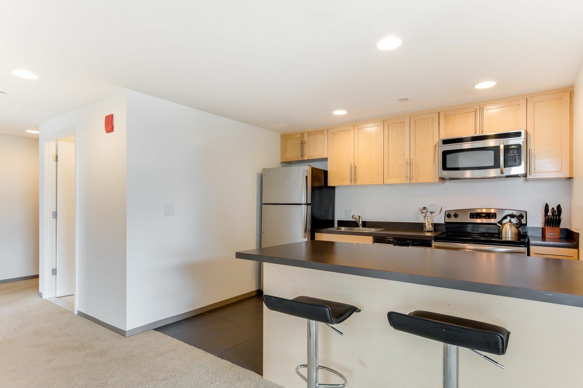 Global Luxury Suites At Kendall West Cambridge Exterior photo